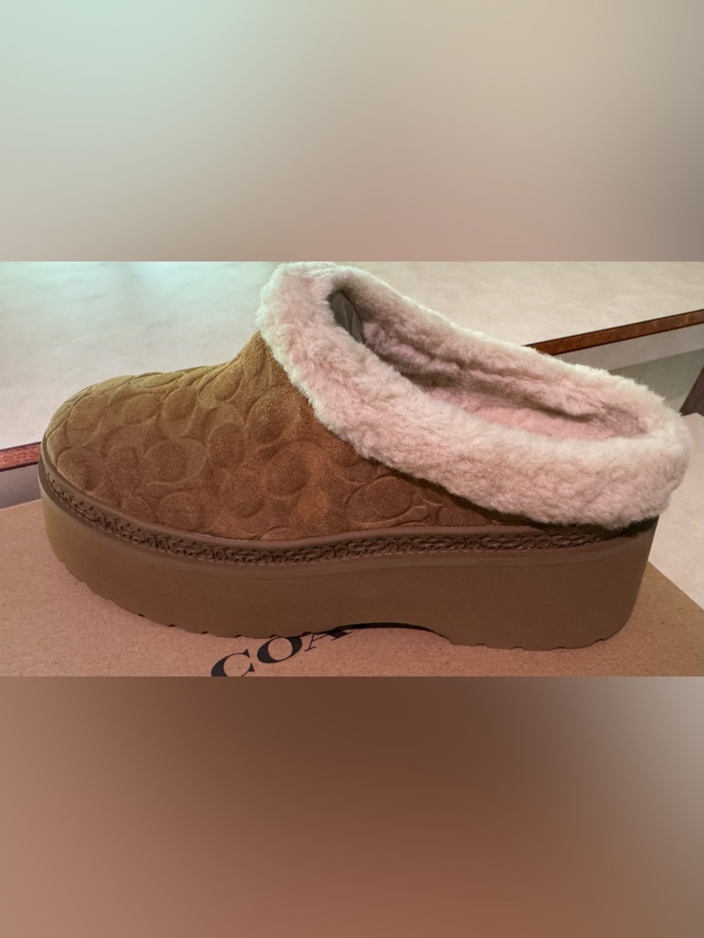 Coach Cecelia Suede Shearling-Lined Platform Clogs Sandals Sz-11USW NIB - Picture 3 of 5